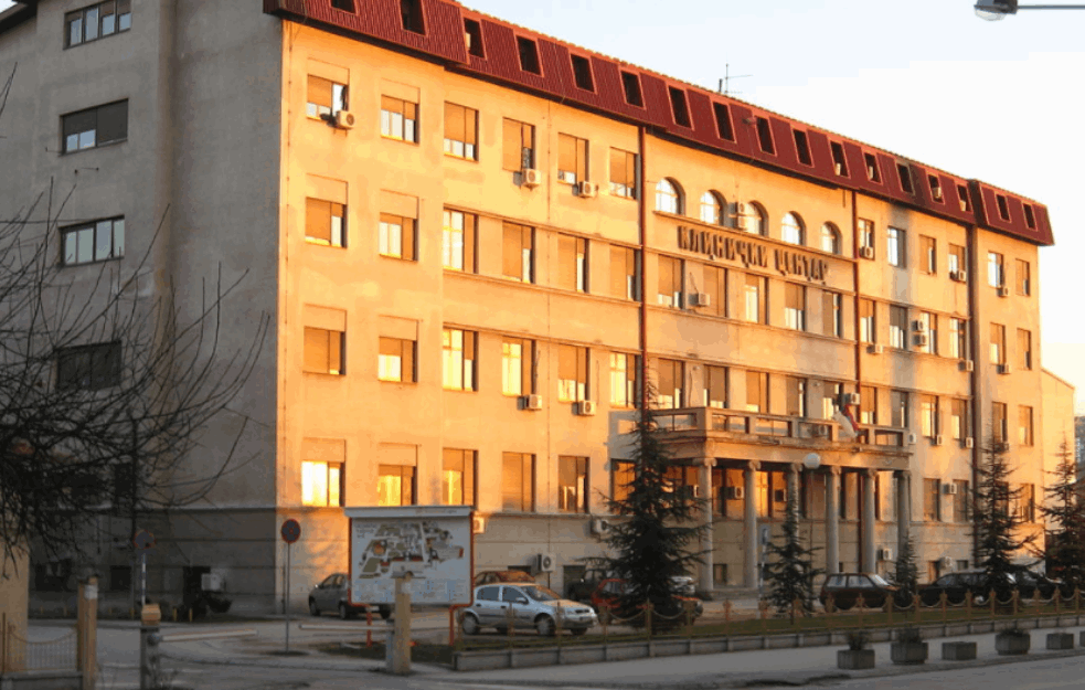 KCS: Devojka (20) koja je udarena u Ruzveltovoj ulici biće prebačena iz jedinice intenzivnog lečenja na odeljenje